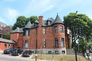 1595 Dr Peinfeld By Ellegancia Otel Montréal 3*,  Kanada